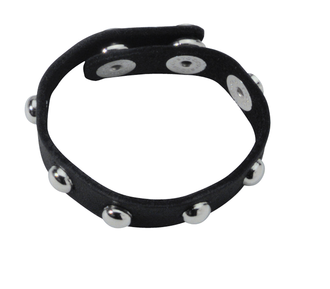 STUDDED C RING