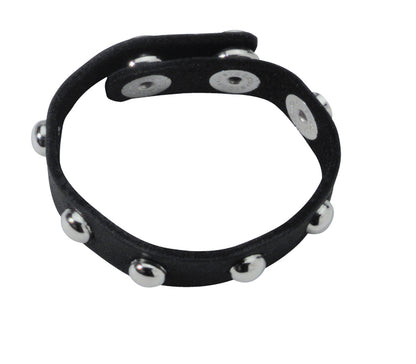 STUDDED C RING